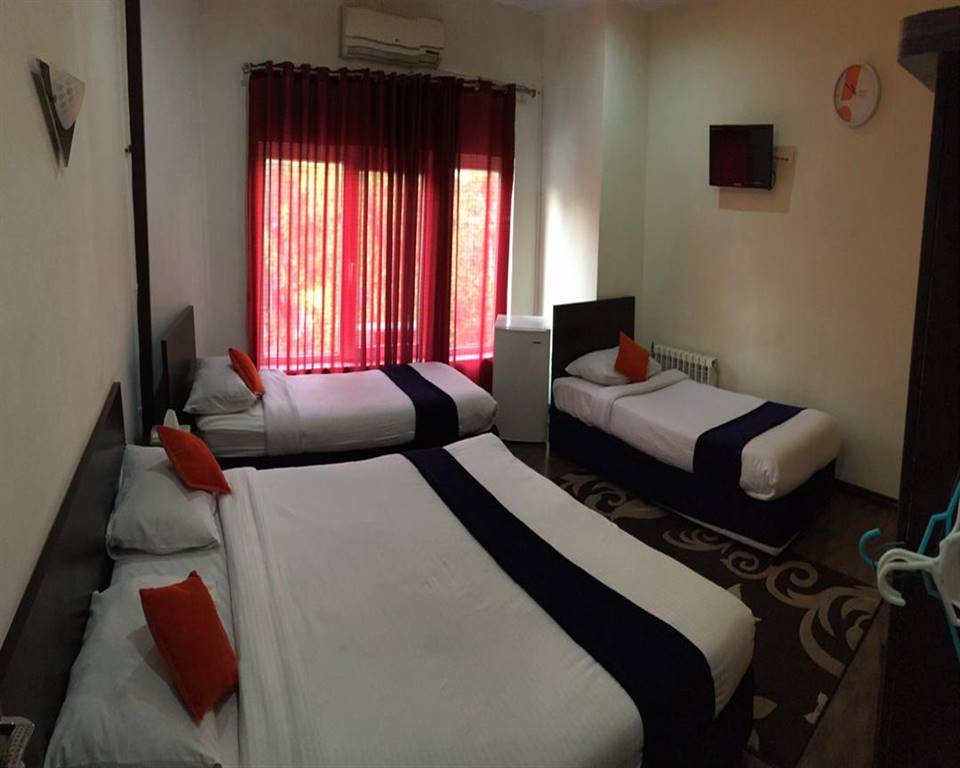 Room 1142 Room 1142