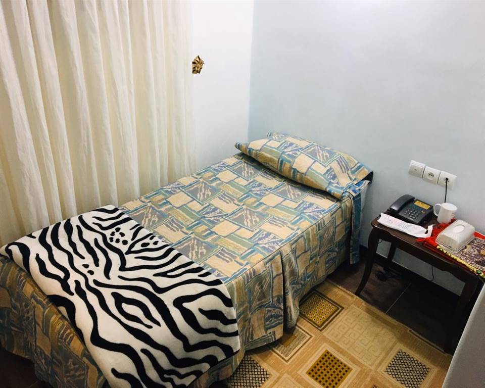 اتاق 1032 اتاق 1032